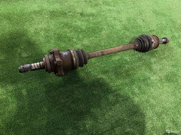 Полуось задняя Infiniti G 4 V36