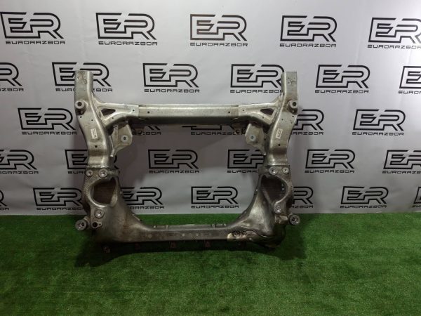 Передняя балка (подрамник) Mercedes Benz GLC X253