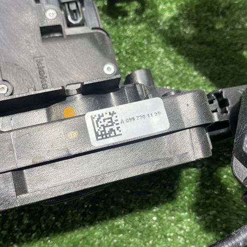 Замок двери задней левой Mercedes Benz GLE W166