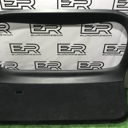 Обшивка крышки багажника Lexus RX 4 (2015 2019)