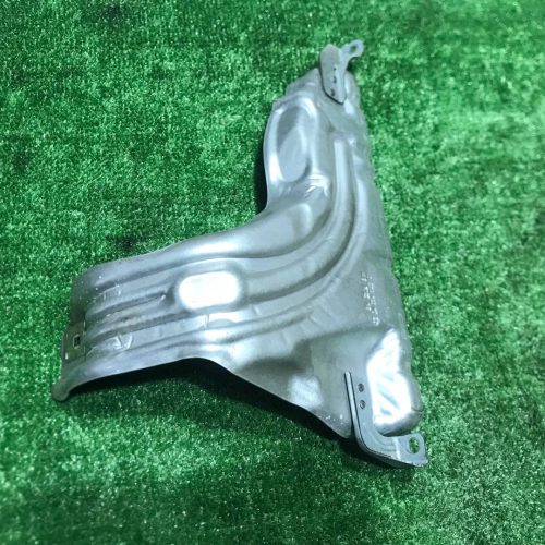 Защита (экран) выпускного коллектора Mercedes-Benz Защита (экран) выпускного коллектора Mercedes Benz