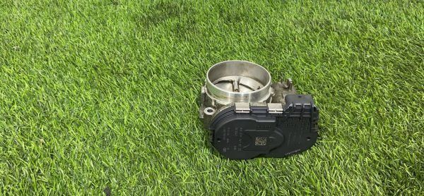 Дроссельная заслонка S63 AMG W222