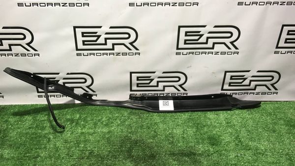 Накладка двери (крышки) багажника Mercedes Benz