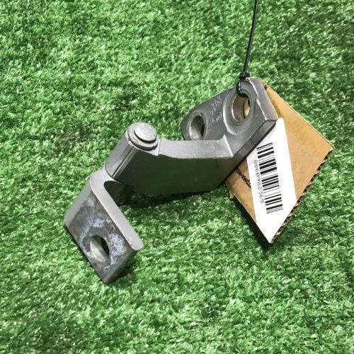 Петля двери передней правой Lexus RX