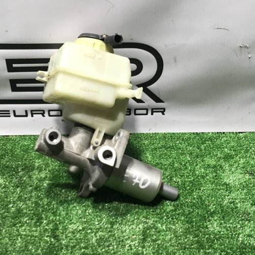 Главный тормозной цилиндр BMW X5 E70 (2006 - 2010) Главный тормозной цилиндр BMW X5 E70 (2006 2010)