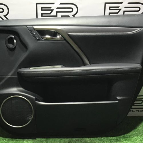 Обшивка двери передней правой Lexus RX