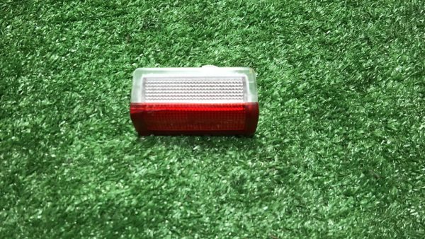 Плафон двери Mercedes Benz GLC A0028201901