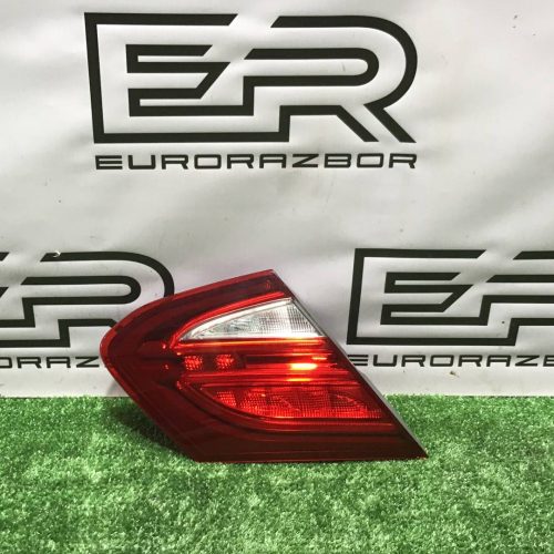 Фонарь крышки багажника левый Mercedes Benz C W205