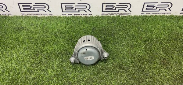 Подушка крепления двигателя для Mercedes Om642