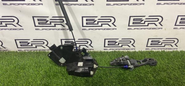 Замок двери задней левой Jaguar F Pace X761