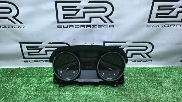 Панель приборов (щиток) Land Rover рест.