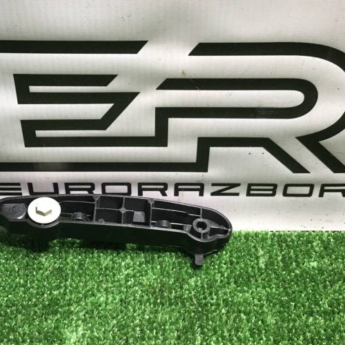 Крепление переднего бампера Land Rover рест.