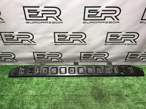 Планка кассеты радиаторов Land Rover рест.