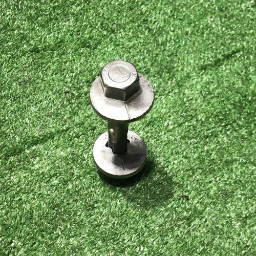 Болт развальный задний Land Rover рест. LR001126 Болт развальный задний Land Rover рест. LR001126