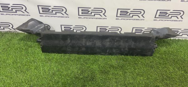 Дефлектор радиатора нижний Jaguar F Pace