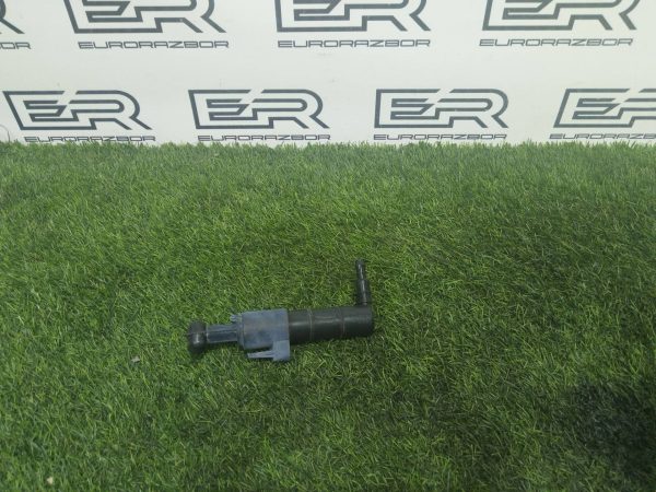 Форсунки омывателя CLS W212 W204 W218