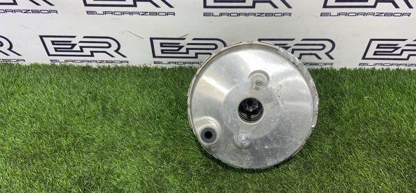 Вакуумный усилитель тормозов Land Rover L405