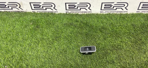 Кнопка стеклоподъёмника Jaguar F Pace