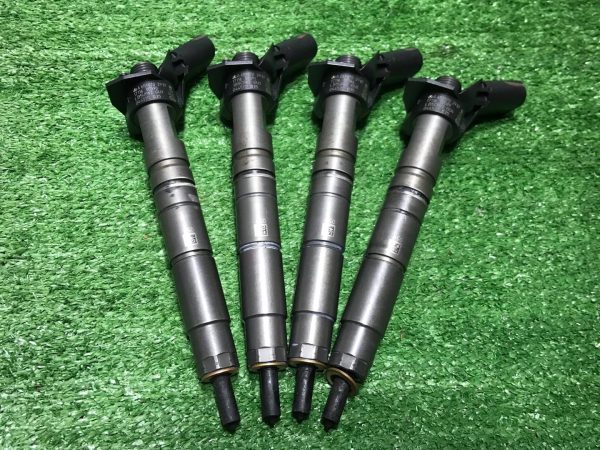 Форсунка топливная Mercedes Benz GLE W166