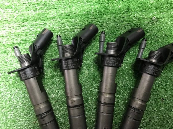 Форсунка топливная Mercedes Benz GLE W166