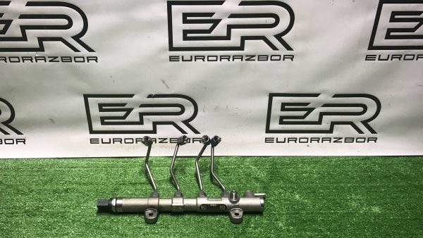 Топливная рампа Mercedes Benz GLE W166 A6510701595