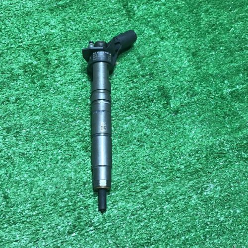 Форсунка топливная Mercedes Benz GLE W166