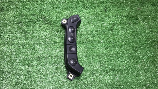 Кнопки управления на руле BMW X5 E53