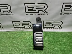 Дефлектор обдува салона левый Land Rover