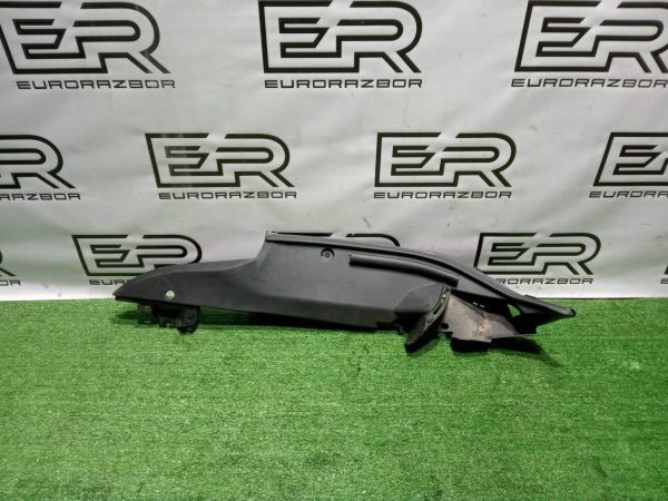 Пыльник крыла переднего правого Lexus RX