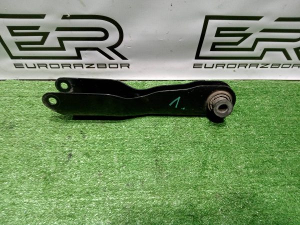 Рычаг задний левый Land Rover Range Rover 4 L405