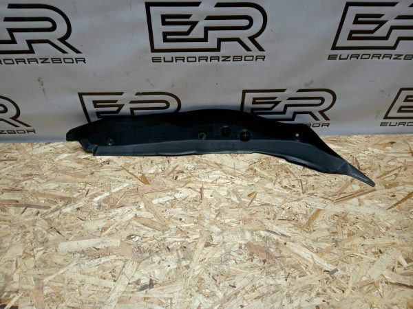 Пыльник крыла левый переднего левого Mercedes Benz