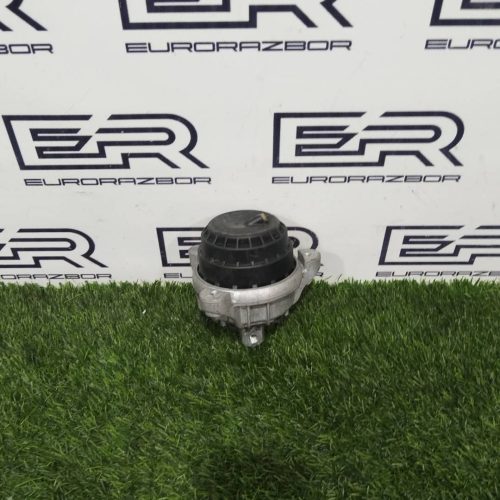 Подушка двигателя правая N55В30A 3.0TI