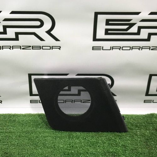 Декоративная накладка торпедо Lexus RX