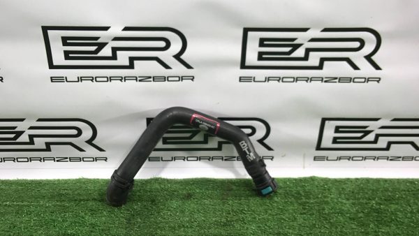 Патрубок охлаждения Land Rover Range Rover 4 L405