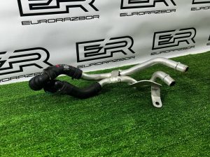 Патрубок охлаждения Land Rover Range Rover 4 L405