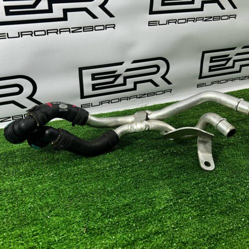 Патрубок охлаждения Land Rover Range Rover 4 L405