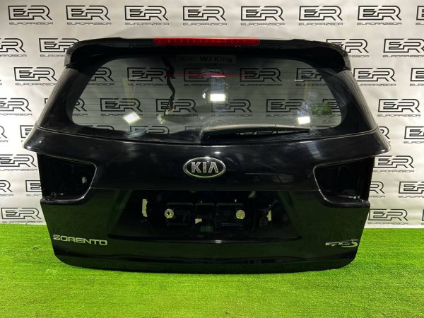 Крышка (дверь) багажника Kia Sorento 3 UM