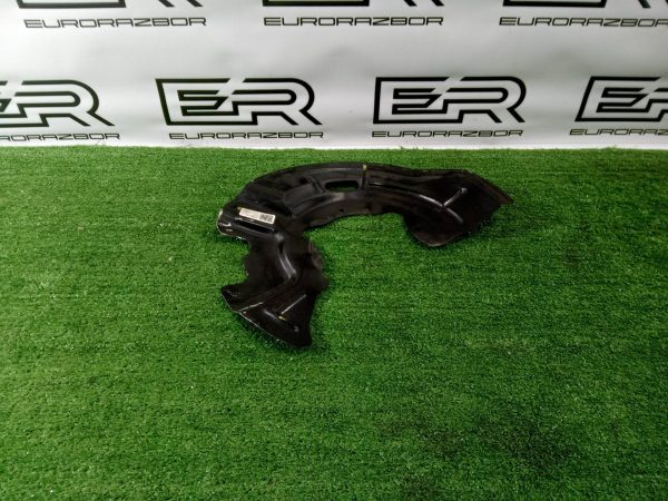 Тормозной щиток Kia Sportage 4 рест.