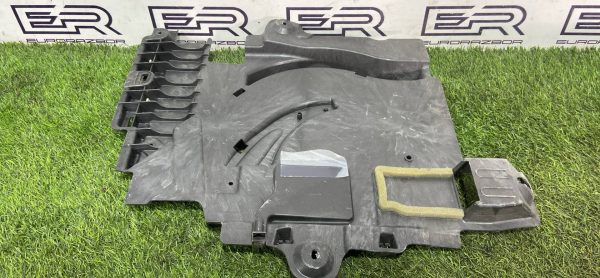 Накладка пола правая Mercedes W167 C167 X167