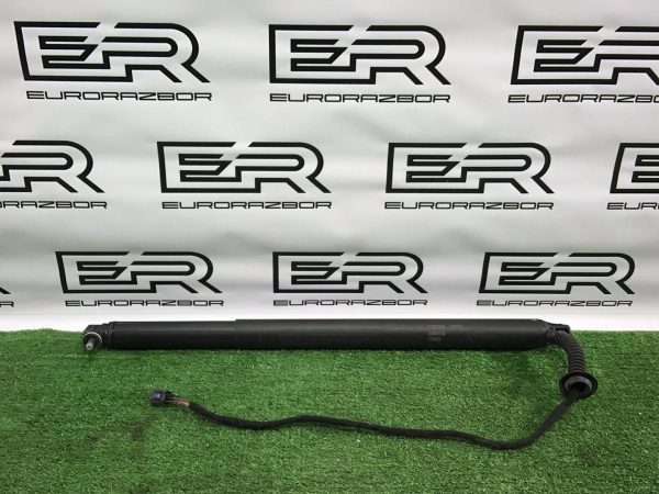 Амортизатор электрический крышки багажника Volvo