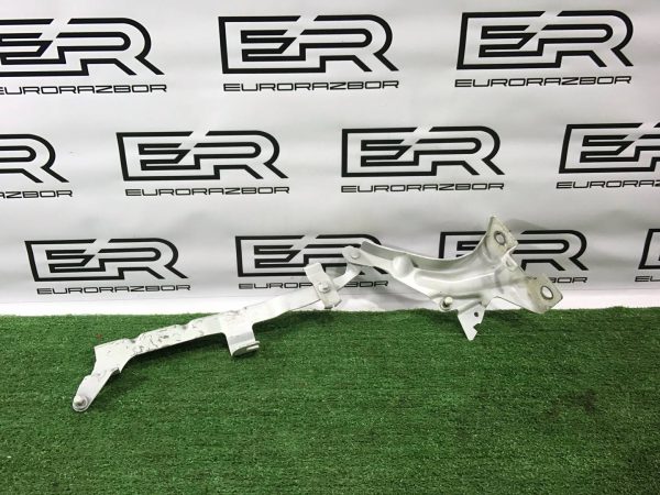 Петля капота левая Volvo XC90