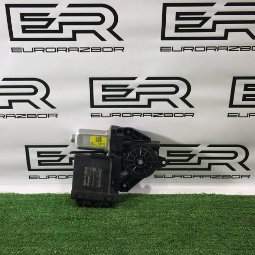 Моторчик стеклоподъемника передний левый Volvo 2 Моторчик стеклоподъемника передний левый Volvo