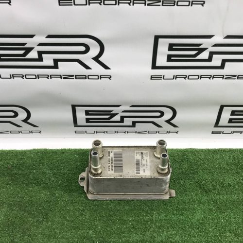 Теплообменник масленого фильтра Range Rover L405 Теплообменник масленого фильтра Range Rover L405