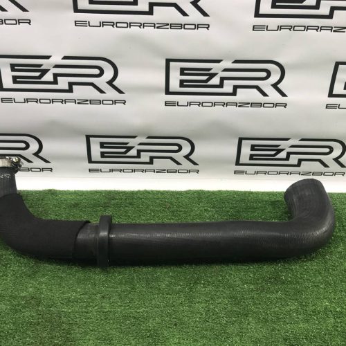 Патрубок радиатора Range Rover L405 L494 Патрубок радиатора Range Rover L405 L494