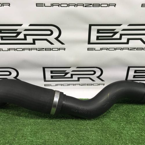 Патрубок интеркулера Range Rover L405 Патрубок интеркулера Range Rover L405