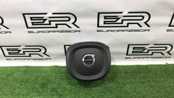 Подушка в руль Volvo XC90 P39834785
