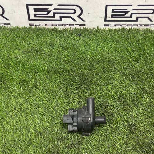 Насос антифриза дополнительный Mercedes Om642