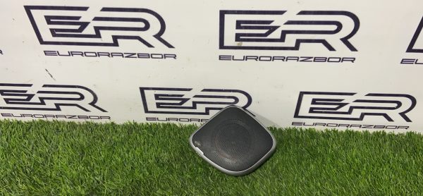 Динамик высокочастотный JBL для Toyota Hilux 8 Рест