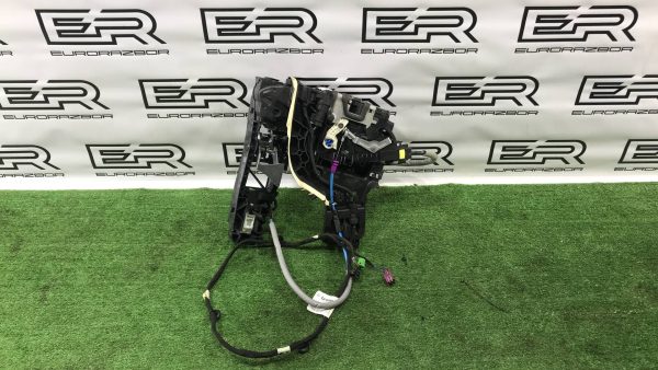 Замок правой двери Mercedes C205 Coupe