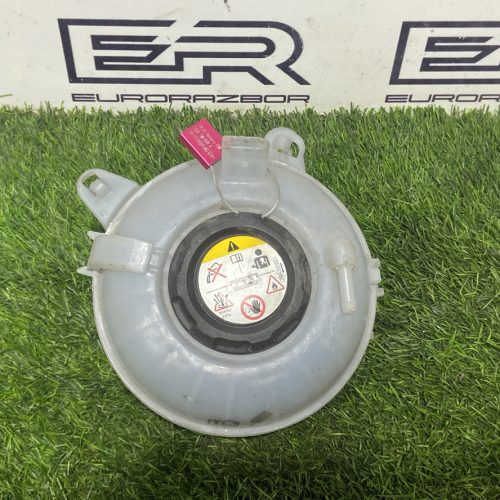 Бачок расширительный для Volkswagen Tiguan
